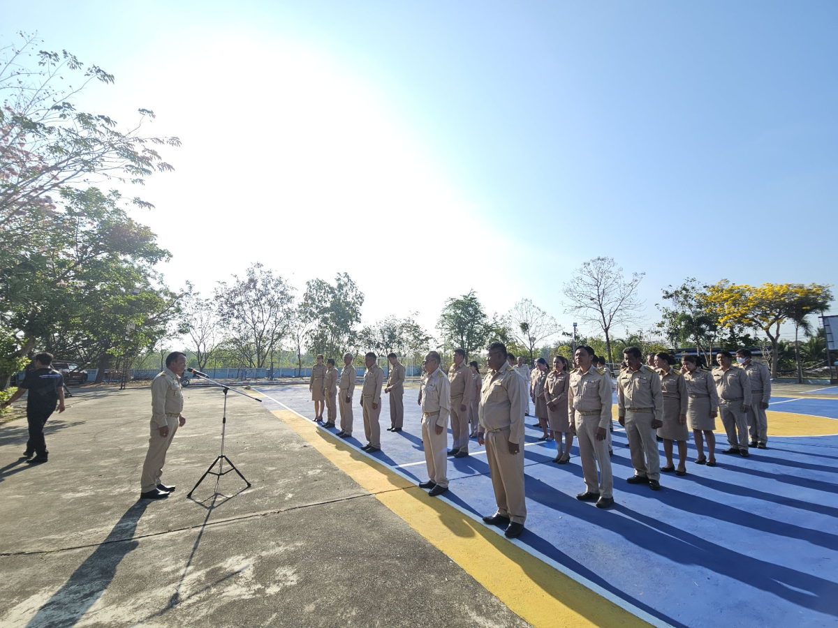 วันจันทร์ที่ 2 มีนาคม 256 9  เวลา 8.00 น.  คณะผู้บริหาร พร้อมด้วยประธานสภา. รองประธานสภา เลขานุการสภา และสมาชิกสภาเทศบาลตำบลพันดุง ข้าราชการและลูกจ้าง เทศบาลตำบลพันดุง ร่วมกิจกรรมเคารพธงชาติไทย ณ ลานกิจกรรมหน้าสำนักงานเทศบาลตำบลพันดุง โดยพร้อมเพรียงกัน